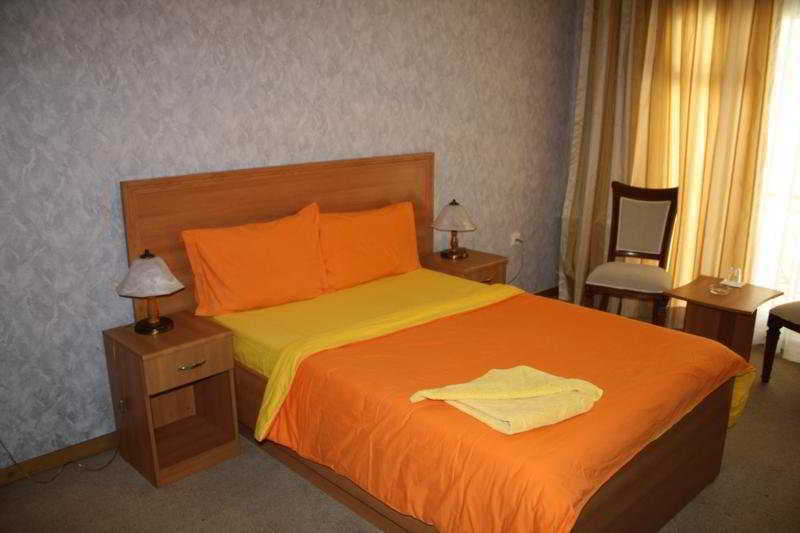 Gallery Hotel Baku Exterior photo